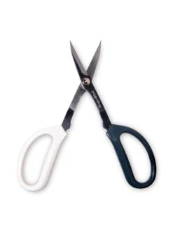 Japanese Pruning Scisssors -Garden Care Sale 3 4 crop 8612968 0017