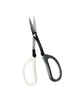 Japanese Pruning Scisssors -Garden Care Sale 3 4 crop 8612968 01V tif